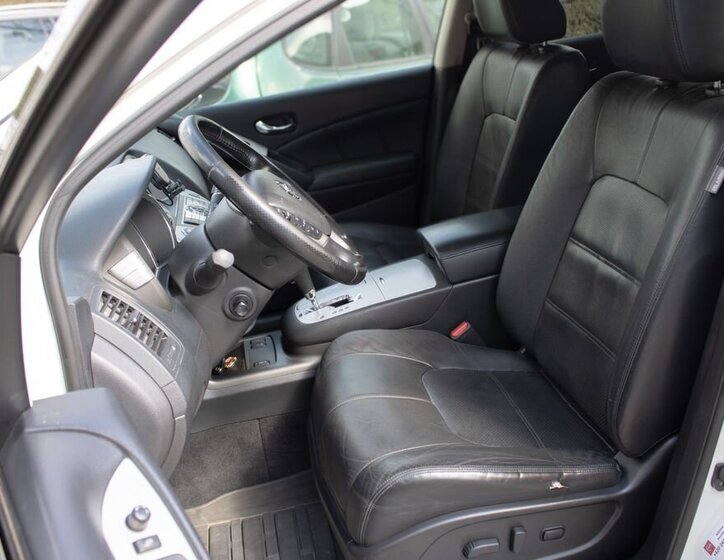 Nissan Murano SUV / Terénní 2,5 l 140 kw