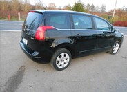 Peugeot 5008 6