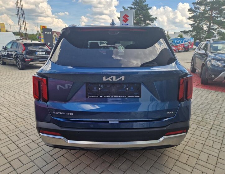 KIA Sorento SUV / Terénní 2,2 l 142 kw