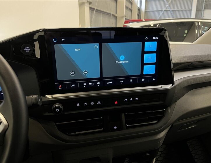 Volkswagen Caravelle Kombi 2,0 l 110 kw