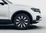 Volkswagen Touareg 4