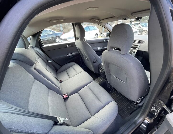 Volvo S40 Sedan 1,6 l 80 kw