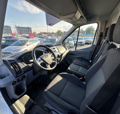 Ford Transit 11