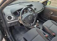 Renault Clio 18