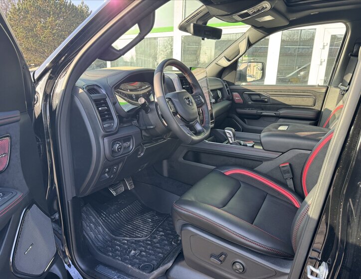 Dodge RAM Pick-up 3,0 l 397 kw