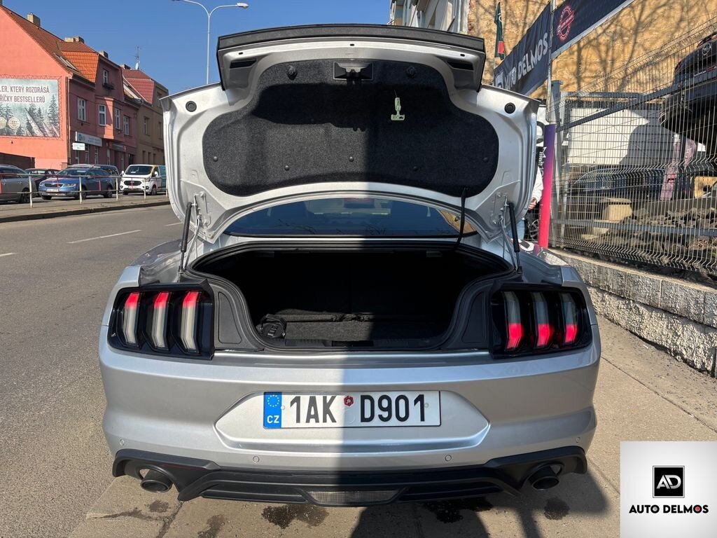 Ford Mustang Kupé 2,3 l 231 kw