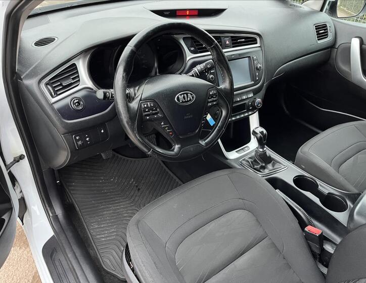 KIA Ceed 9