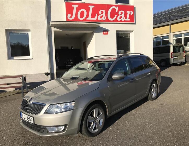Škoda Octavia 1