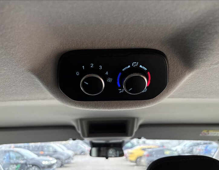 Ford Transit Custom 18