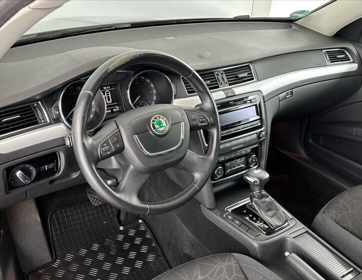 Škoda Superb Kombi 2,0 l 103 kw