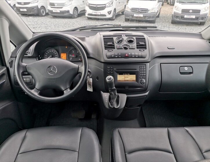 Mercedes-Benz Vito 22