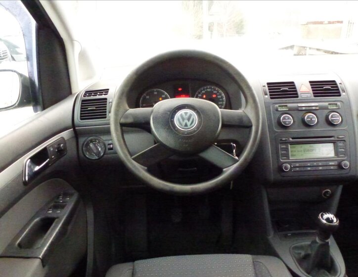 Volkswagen Touran Kombi 2,0 l 100 kw