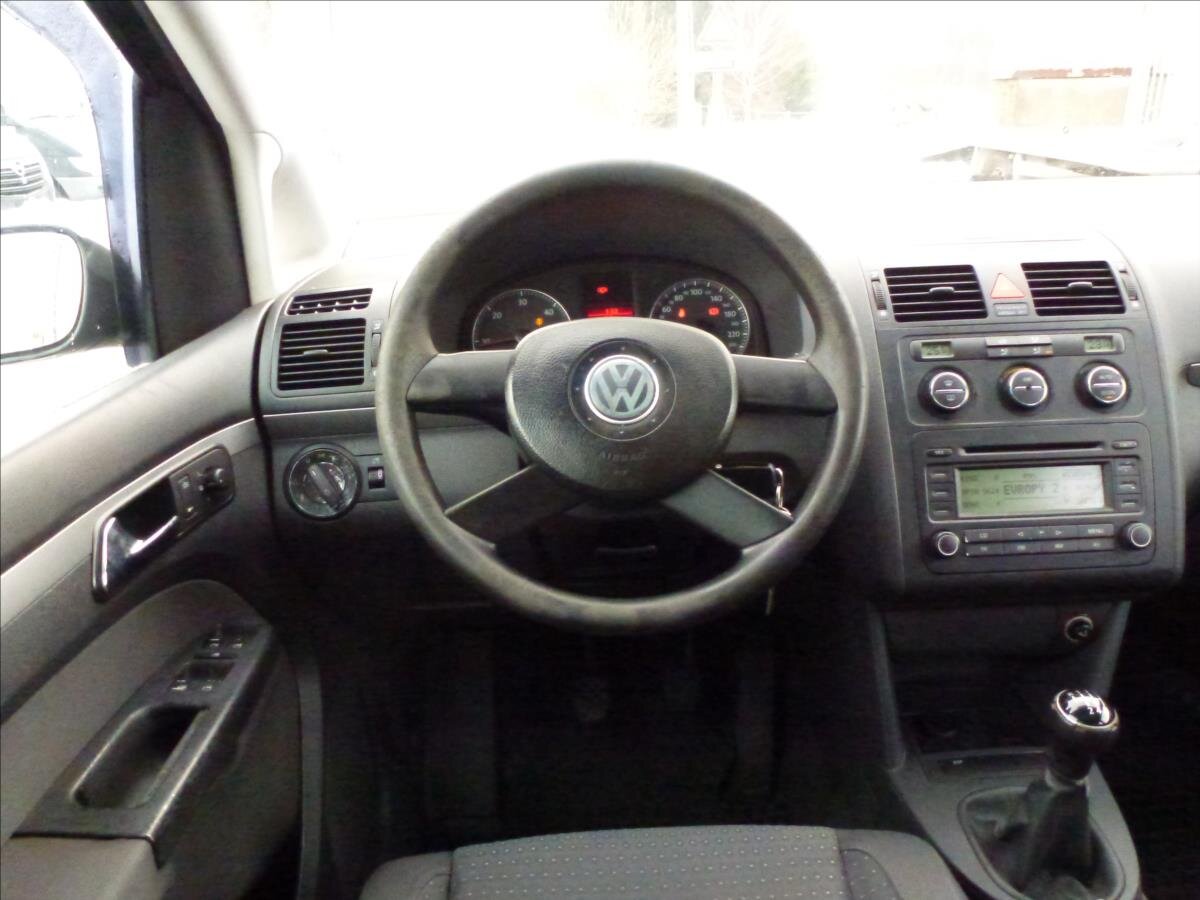 Volkswagen Touran Kombi 2,0 l 100 kw