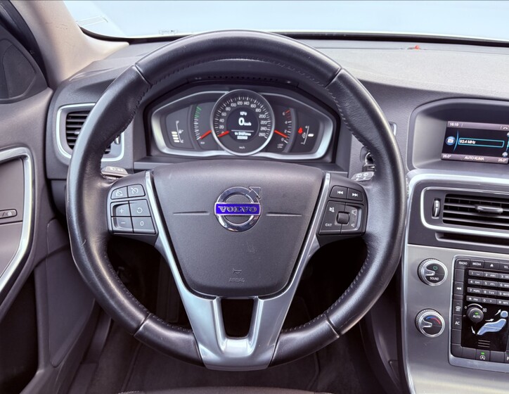 Volvo V60 9