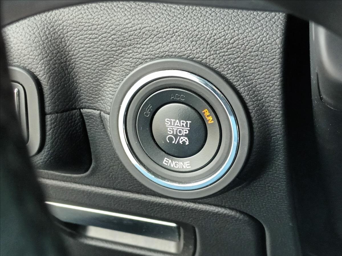 Maserati Ghibli Sedan 3,0 l 243 kw