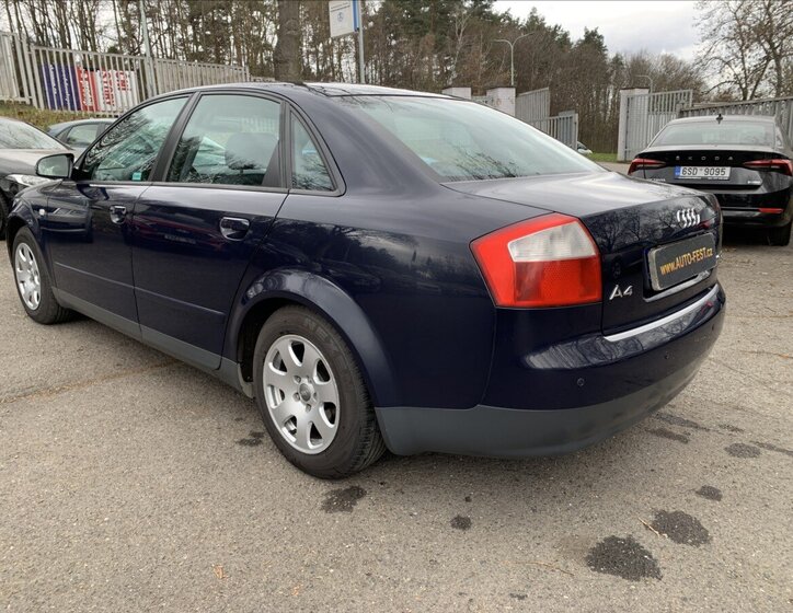 Audi A4 Sedan / Limuzína 1,9 l 74 kw