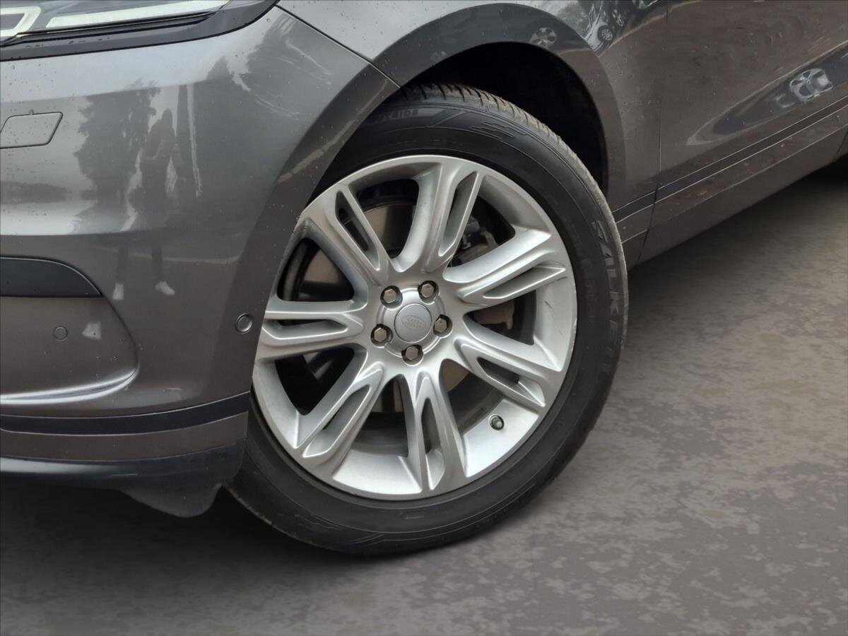 Land Rover Range Rover Velar SUV 3,0 l 221 kw