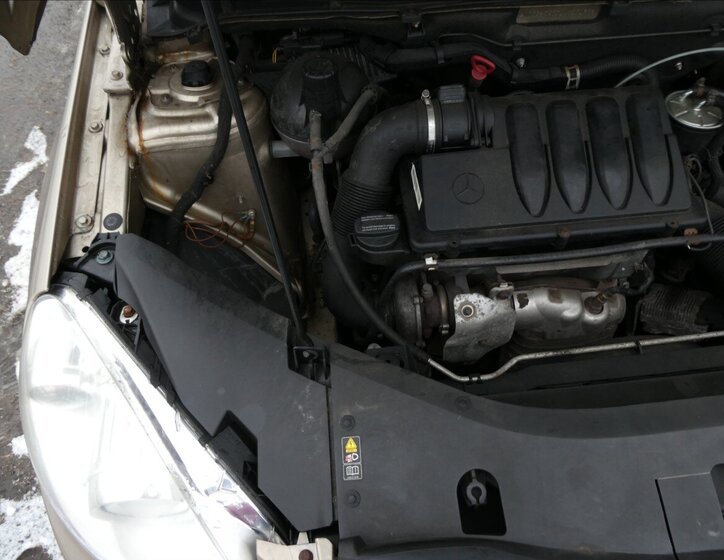 Mercedes-Benz Třídy B Hatchback 2,0 l 80 kw