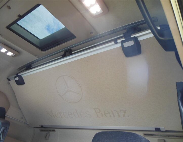 Mercedes-Benz Ostatní 14