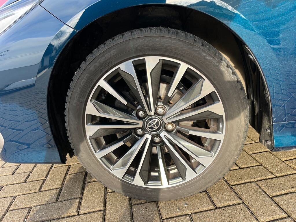 Toyota Corolla Sedan 1,5 l 92 kw