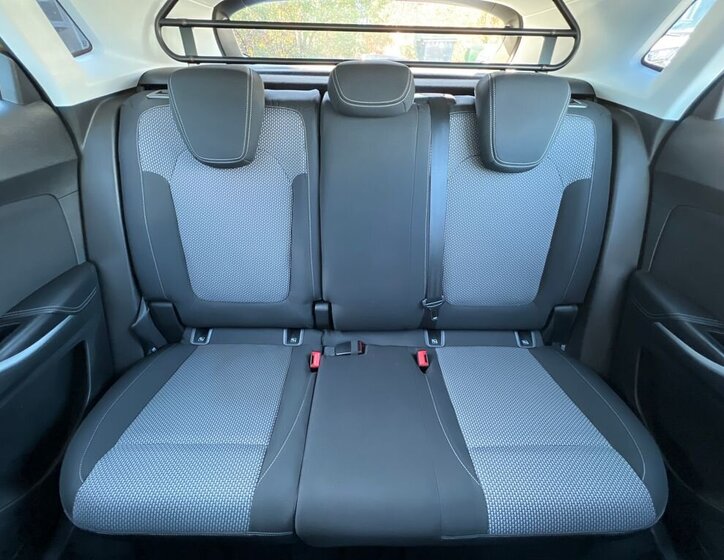 Opel Grandland X Hatchback 1,2 l 96 kw