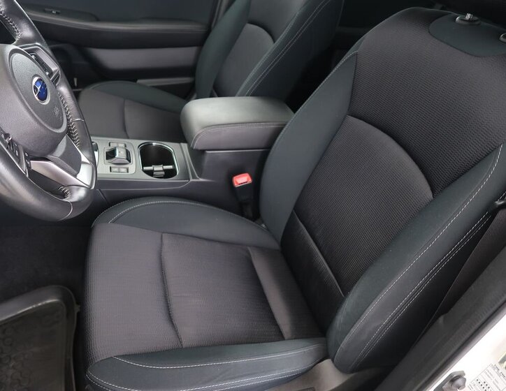 Subaru Outback Kombi 2,5 l 129 kw