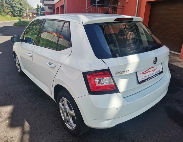 Škoda Fabia Hatchback 999,0 44 kw