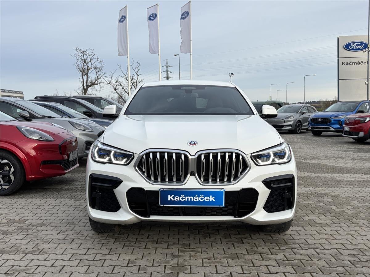 BMW X6 SUV 3,0 l 210 kw