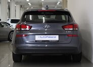 Hyundai i30 4