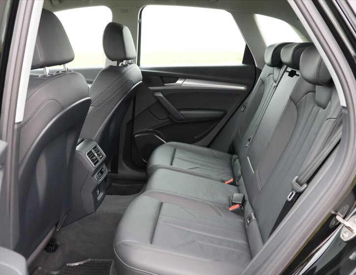 Audi Q5 SUV 2,0 l 185 kw