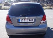 Chevrolet Aveo 4