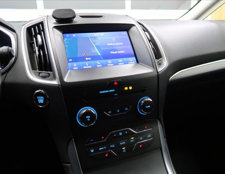 Ford S-MAX MPV 2,0 l 140 kw