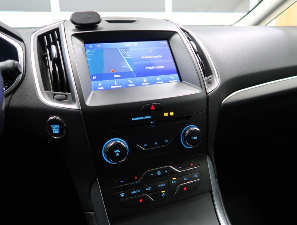 Ford S-MAX MPV 2,0 l 140 kw