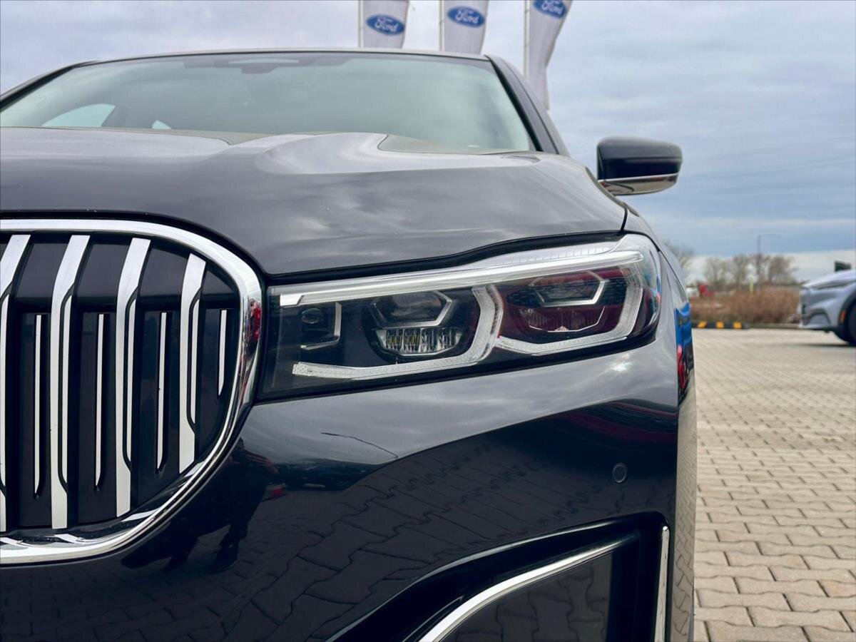 BMW Řada 7