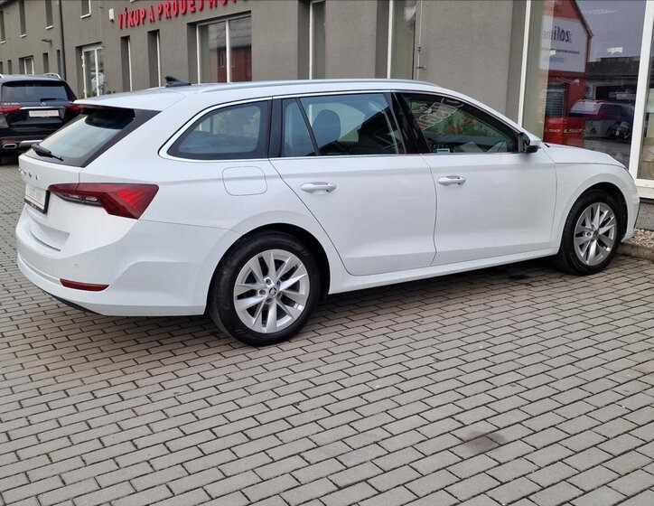 Škoda Octavia Kombi 2,0 l 85 kw