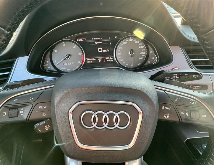 Audi SQ7 SUV / Terénní 4,0 l 320 kw
