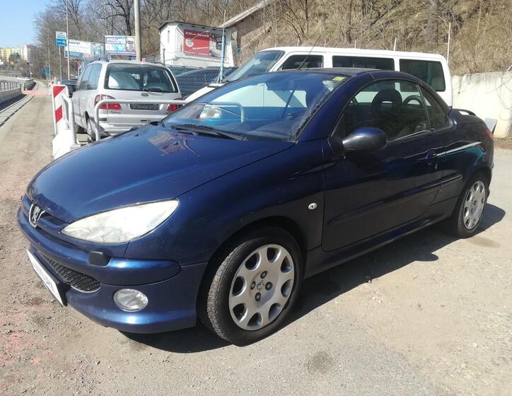 Peugeot 206 4