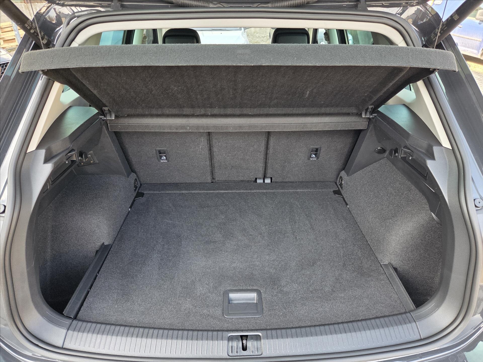 Volkswagen Tiguan SUV / Terénní 1,5 l 110 kw