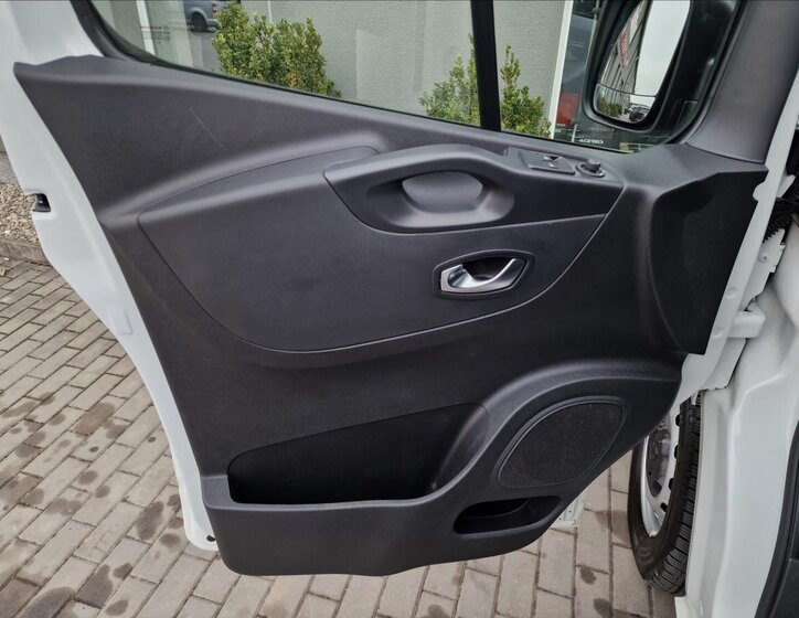 Renault Trafic Skříň 2,0 l 107 kw