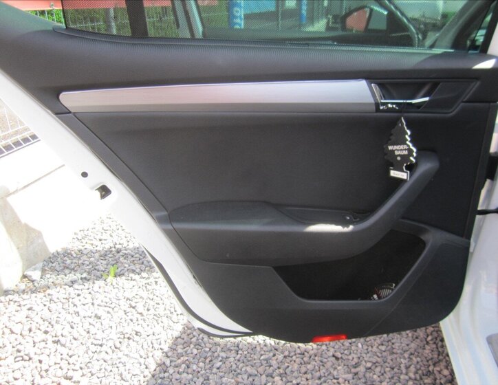 Škoda Superb Sedan 2,0 l 110 kw