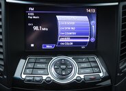 Infiniti QX70 SUV 3,0 l 175 kw