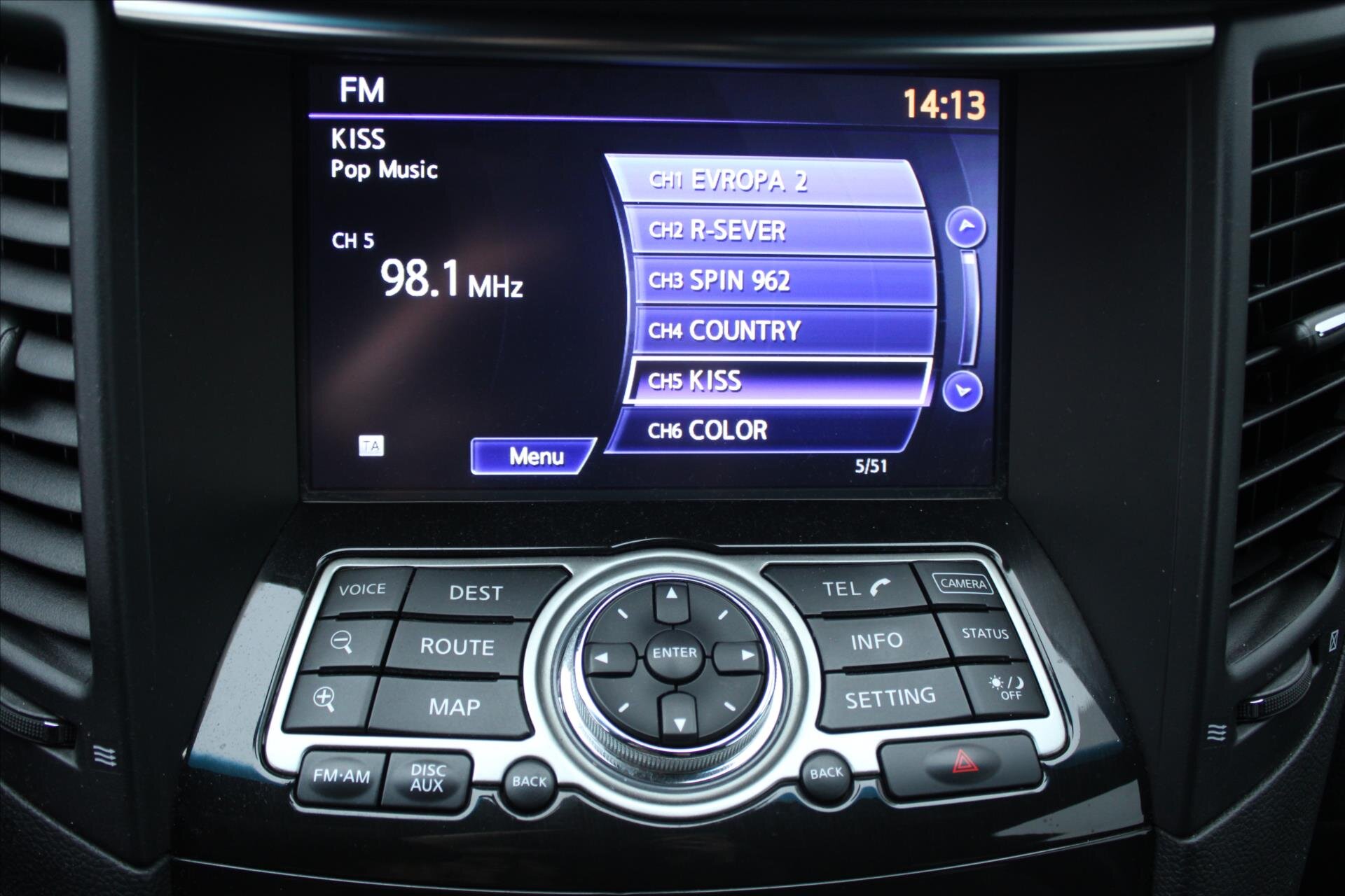 Infiniti QX70 SUV 3,0 l 175 kw