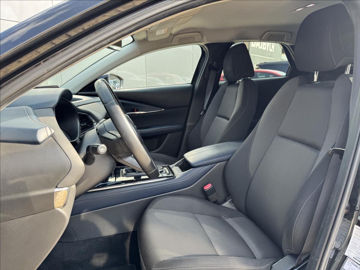 Mazda CX-30 CUV / Crossover 2,0 l 132 kw