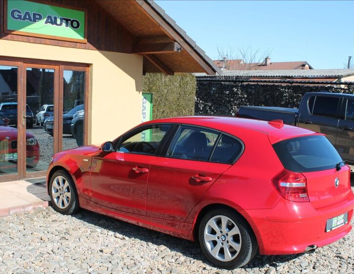 BMW Řada 1 Hatchback 2,0 l 105 kw