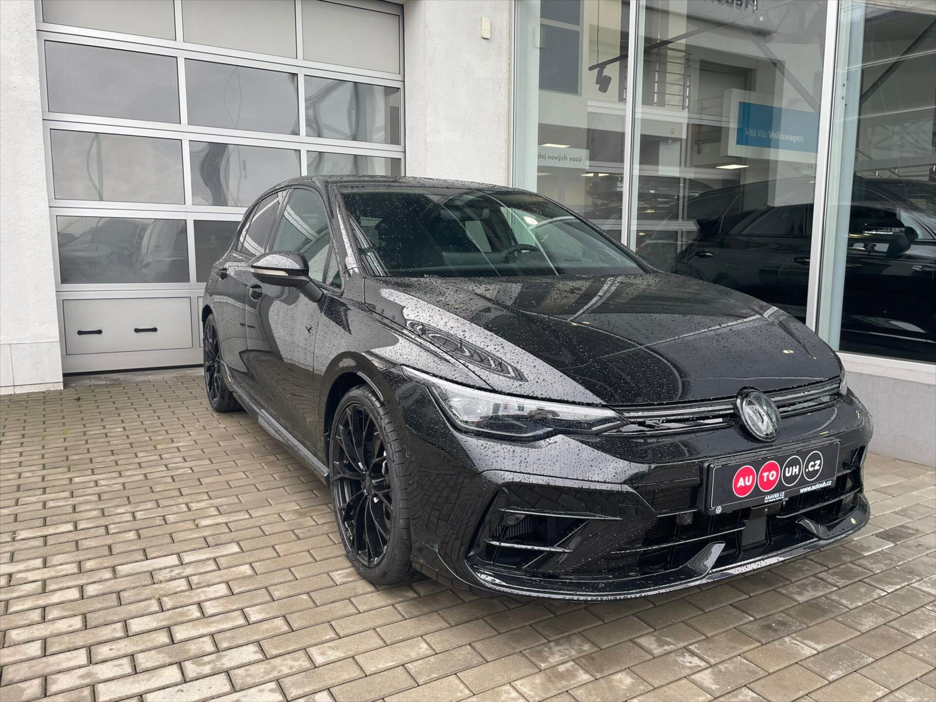 Volkswagen Golf Hatchback 2,0 l 245 kw