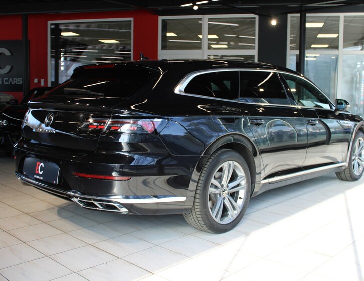 Volkswagen Arteon Kombi 2,0 l 147 kw