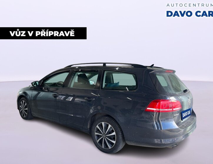 Volkswagen Passat Kombi 2,0 l 103 kw