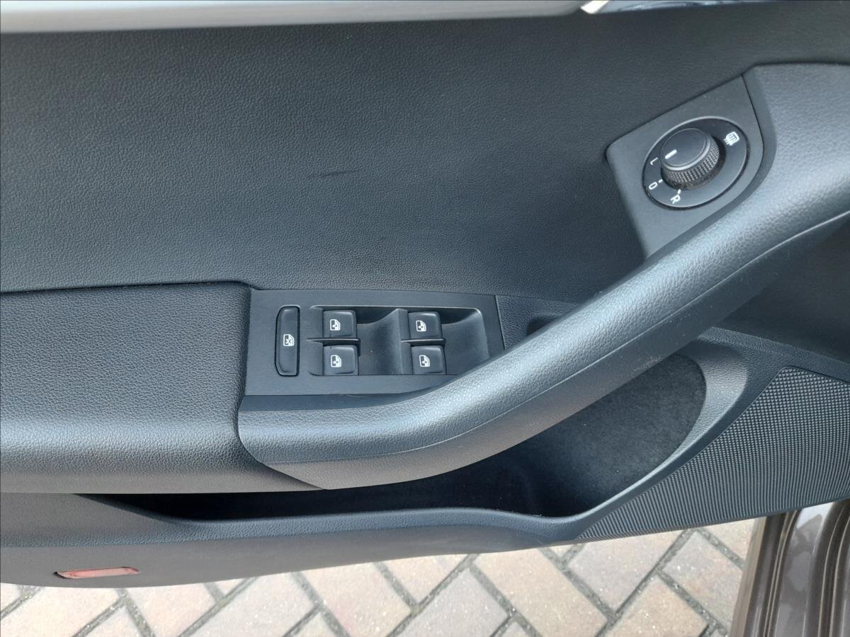 Škoda Octavia Liftback 999,0 85 kw