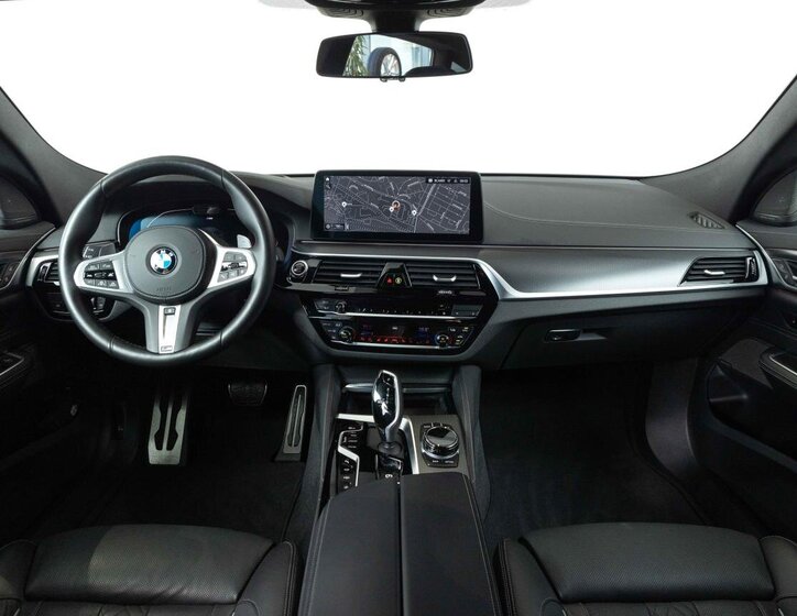 BMW Řada 6 Liftback 3,0 l 250 kw