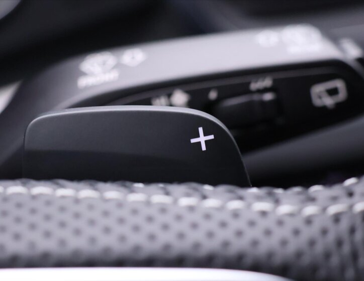 Audi Q5 SUV 2,0 l 140 kw